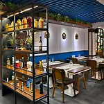 The Merlot Hotel 5*